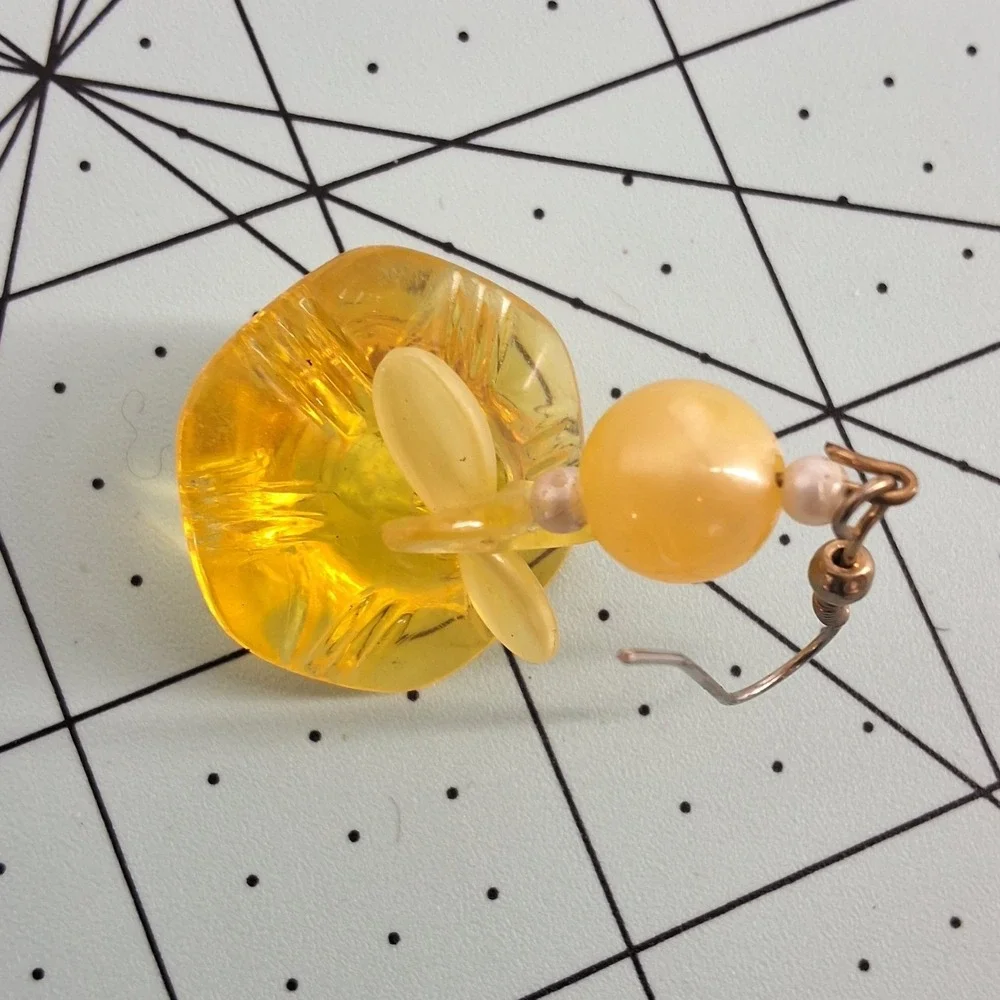 Yellow Carved Floral‎ Resin Drop Earrings Gold Tone Hooks Vintage Style